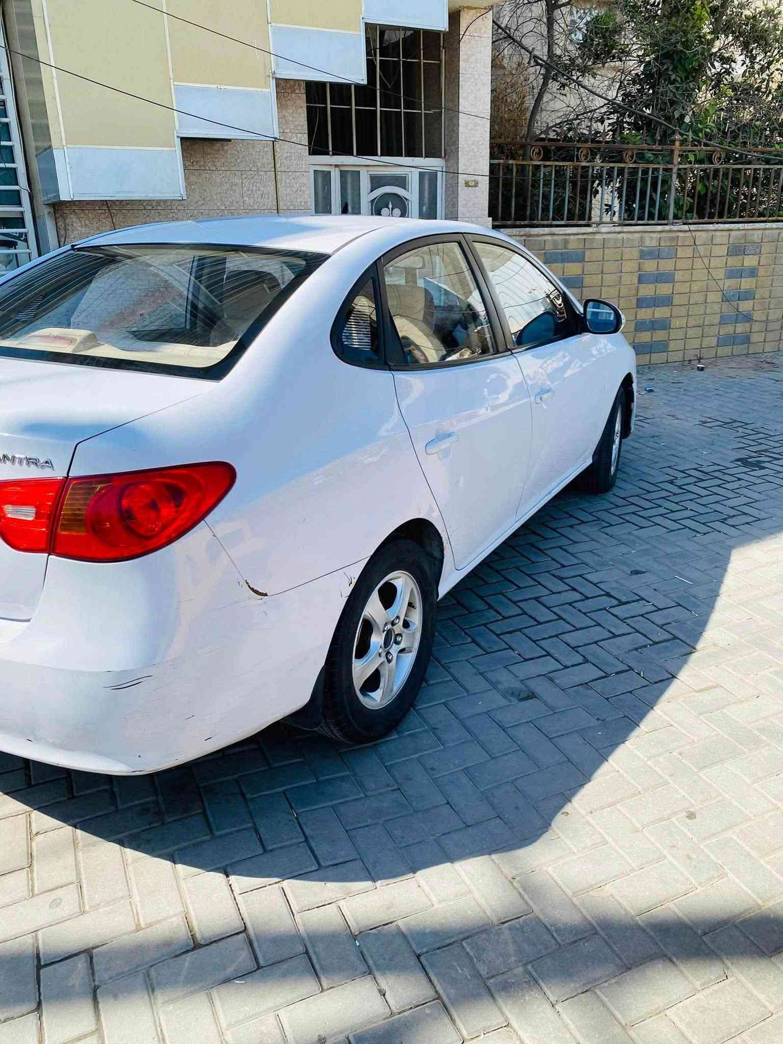 النترا مقدس • ٢٠١١ • مكينة ٢٠٠٠