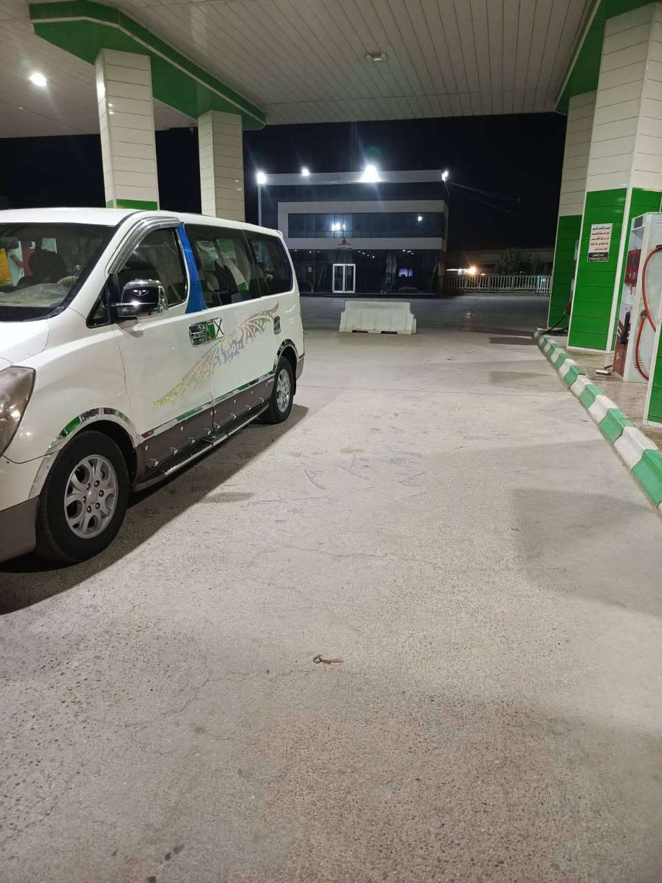 للبيع ستاركس مفتوح محور مسكر اتوماتيك مديل ١١رقم قادسيه نكليزي محرك مكفول تبريد ويياه السويج حداديه تخم تاير كلهاا جاهزه بيهاا صبغ قليل كلش بخشم الجوملغ المامي فقط السعر ١٣٨وبيهاا شي قليل العنوان بابل ***********
