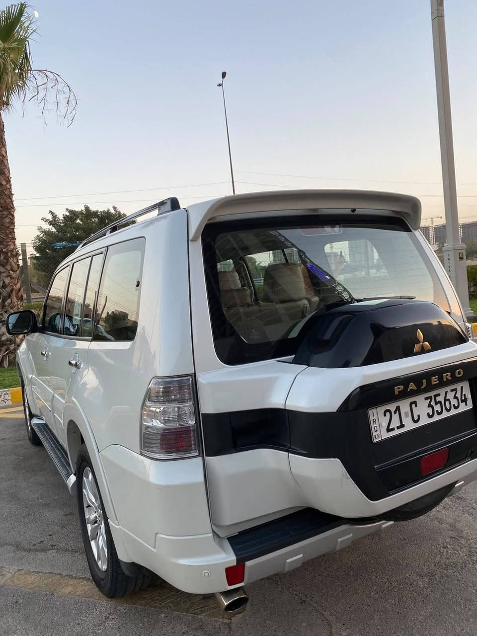 باجيرو ٢٠١٨ جديدة.
رقم سليمانية بأسمي شخصيا

تحويل مباشر

علامة ذهبية

مواصفات فول

مكينة ٣٨٠٠

فتحة سقف سلايد

ماشية ٧٣ حقيقي

بيها بارد اصبعين بالجاملغ فقط

باقي السيارة دمعة

السعر ٢١.٥٠٠ وبيها مجال

*********** بغداد الغزالية

اخوان السيارة جديدة وكلمن وسعرة

كلشي اكو بالسوك علق تعليق حلوو
