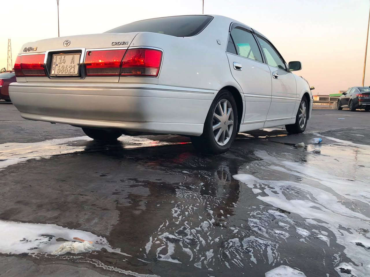 سلام عليكم 
البيع ملكه ( جنون ) 2000 الون ابيض 
اربع دكم فول عده تنته 
مكينه دي فور جبير 
تخم تايرات جديد 
تبريد 
حداده 
مكينه كير 
كله جديد 
دواخل بل كارتون نضيف كلش 
مكان البصره. القبله 
رقم تلفون : *********** 
السعر 155 Singapore
