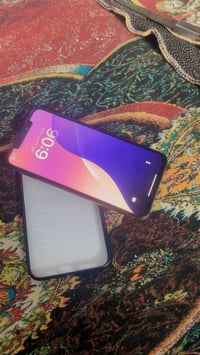 ايفون XS ماكس • ٦٤ غ.ب. • بصمة الوجه مشكلة