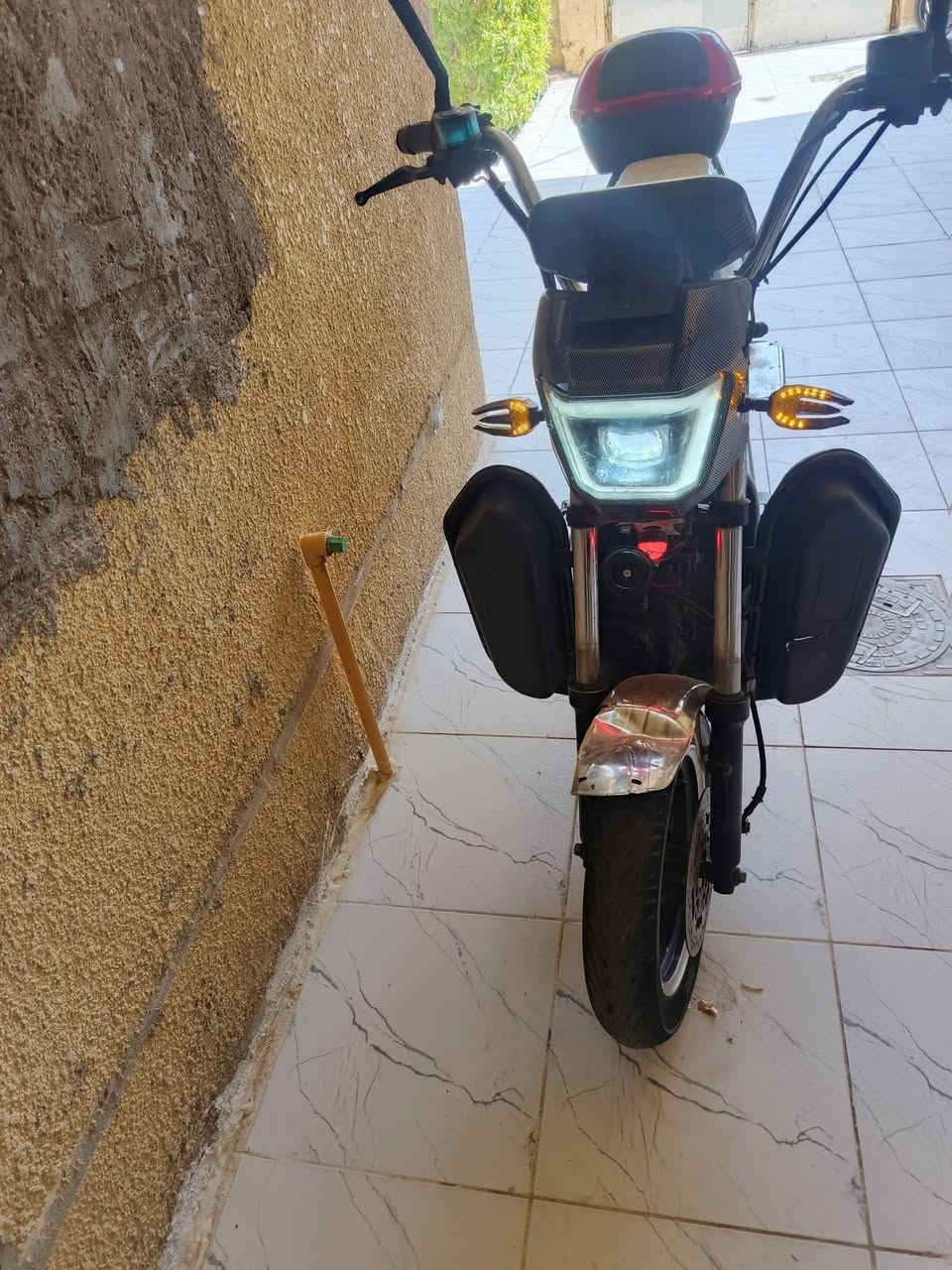 موطور كامل بي بطاريات 2 موزينات،،، نظيف حيل ابيعها بعتبار كشر،،، 350 قفل كلشي شغال بي،،،، فلوجه،، ***********
