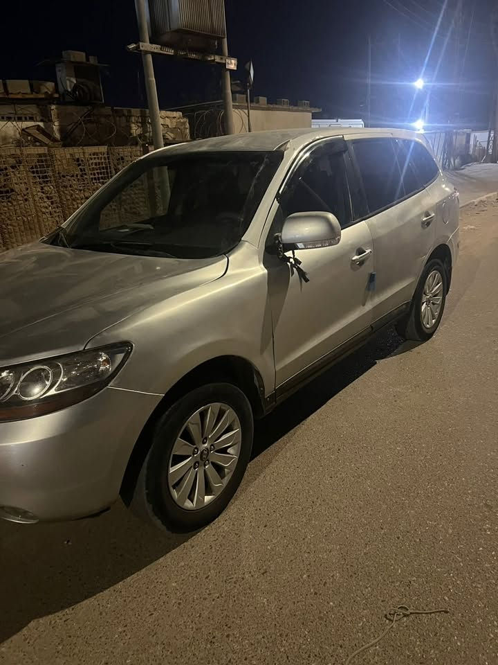 سنتافي 2010 كاز 7 راكب حداده جديده تخم تاير تبريد ثلج جاهزه من كلشي 45 $ *********** البصره
