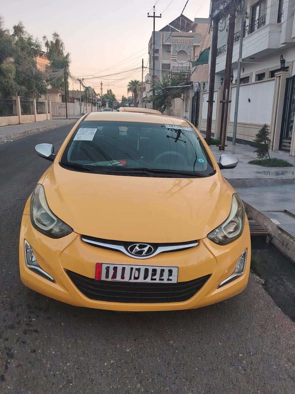 السلام عليكم الانترا للبيع رقم بغداد بسمي
وارد امريكي بدون ضرر بس  بل عراق نطخت بيدي ربع الجاملغ السياره جديده ماتصرف عليها دينار شرط من الدعاميه للدعاميه هيئا وعرامات ماعليها كلشي الساره مديل 2015 
السعر 115 وبيها مجال قلبل للتوصل ع الرقم ***********
الخاص مقفل
