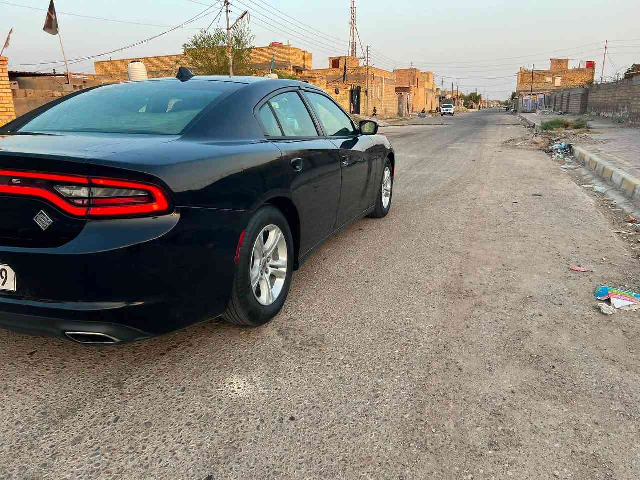 ٠السلام عليكم اوباما خليجي موديل 2015 كفاله بس رشات صبغ جملغ لخلفي وجملغ لمامي فقطه مكينه وكير كفاله حداديه جديده تخم تاير تبريد ثلج كهربائيات كلها شغاله سنويه 2030 مكان السياره ميسان العماره السعر 140 وبيها مجال رقم الهاتف ***********

