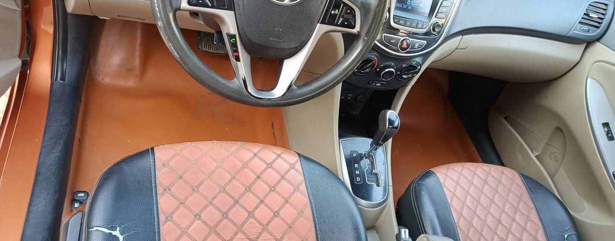 للبيع اكسنت خليجي موديل 2015 لون مشمشي حلوه السيارة مكفولة من الضربه بيها مكانات صبغ سيارة نضيفة جدا على وضع الشركة ماناقصها كلشي جاهزة استفسار اكثر السعر 79 موجودة في بابل ***********

