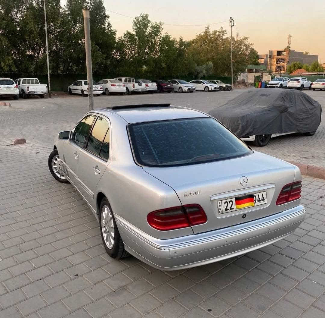 س ام عيون مديل 2000 فول مواصفات أعلى فئة مكينة كير تبريد صدر تاير كلة نضيف بشرط فقط صبغ اثر جراد بدون ضربة بدون خياسات السيارة على وضع البلاد بعدها جديدة 
مكينة V 
مري شفط 
بردة 
ثلاجة 
فتحة 
اشاير بل مري
تجوات كهرباء 
زراكات لايت 
كشنات كهرباء خزن 
تحكمات 
السعر 110 
بغداد البلديات 
***********
