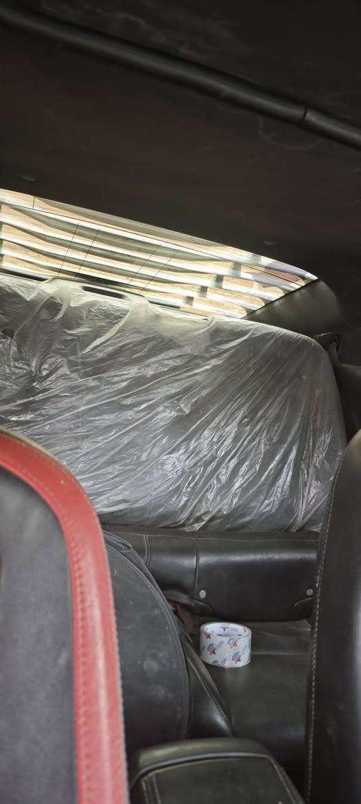 🚗 شوفر كمارو للبيع
الموديل: 2011
المحرك: V6 سعة 3600cc
اللون: رصاصي
القير: أوتوماتيك، تمام
✨ المواصفات:
صدر أمامي جيد
صدر خلفي نظيف
شاشة كبيرة
كاميرا خلفية
سستم صوت
كشنات جلد
كشنات كهرباء
كشنات تدفئة
تحكمات ستيرن
شفتات
داتا شو شغالة
تبريد شغال ❄️
سنوية باسمي للـ31
🔧 ملاحظات السيارة:
بيها تبخير خفيف من القبق
مرات تخربط شويّة ويا التشغيل، وبعدها تستقر
القير تمام وأوتوماتيك
📍 الموقع: واسط / النعمانية
💰 السعر: 55$
📞 للتواصل: ***********
