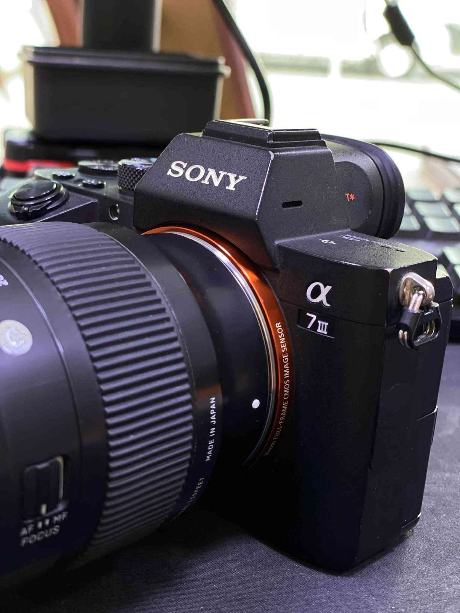 مليون و 600 قفل
ما مفتوحات نظيفات
عدسه 28-70 سكما
بغداد اعظمية
***********

نص مكتوب في الصور:
- CAMERA SHUTTER COUNT Find out how many shots your Digital SLR has taken RESULTS Shutter count 58976 SONY ILCE-7M3 Current value on eBay As an eBay Partner, this site may be compensated if you make a purchase using the above link X Post If you found this useful and love cameras, check out our new desktop app! CHECK ANOTHER CAMERA Digital Photo Gallery