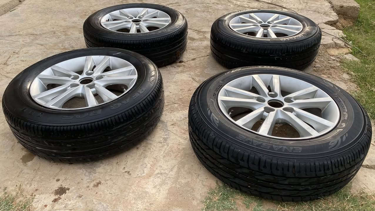 طقم • ويل كب • تايرات نضاف