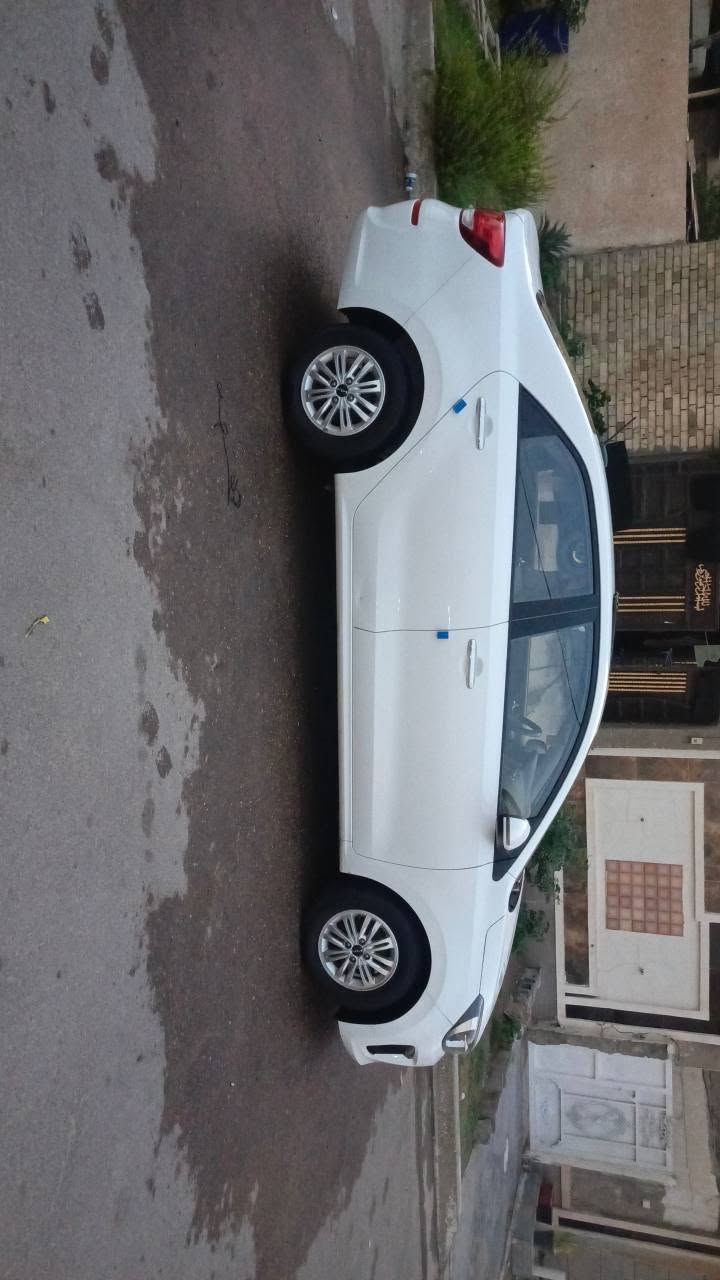 السلام عليكم .

كيا بيجاس 2024 مكفوله فول مواصفات 
سلايت روووووف جام كهرباء ويل كب كاميرا اصليه شاشه اصليه داخل لونين .

بيها بارد بسيط بلال الجاملغ موضح بالصوره .

وبيها رصعه بالباب الخلفي من الاسفل قدره اصبع واحد موضح بالصوره. 

السعر 113 ورقه .

مكان السياره بغداد .

*********** / غير متواجد على الفيس . بغداد, العراق
