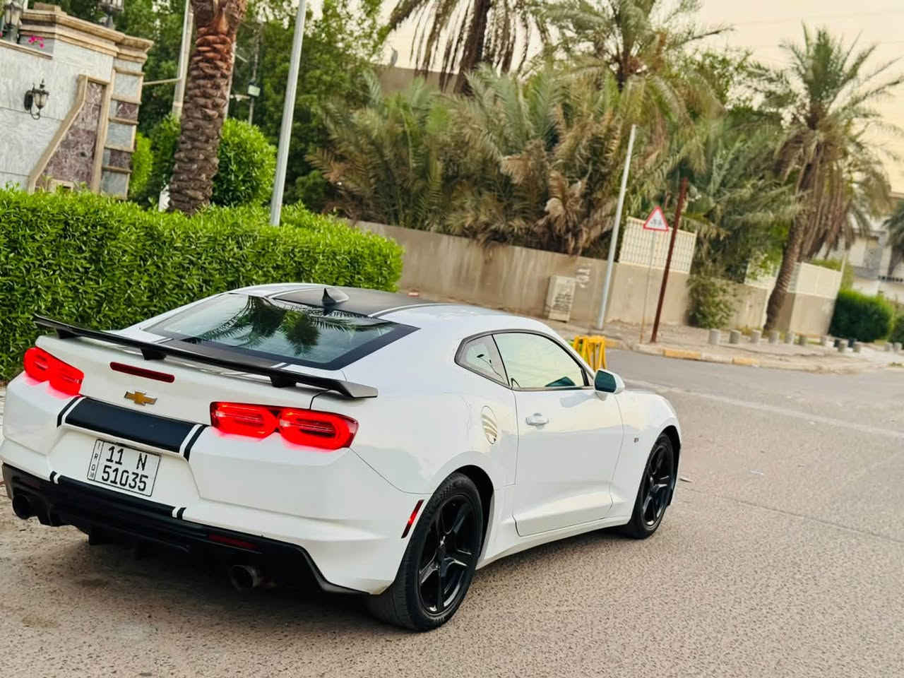 بلاش ب عااافيه ع ياخذه
كمارو 2019 ب اسمي 

السعر : 95 $ وبيه مجااال 

اتصال :  ***********

سياره حادثه بسيط الصندوك وجاملغ ؟ البنيد محدث البجم كبس بدون دواخل 

السياره جديده مناقصها شي 
فول سياره ماعدا الفتحه 

بصمه 

سماعه دمام.  BOSE 

سايد بريك دكمه 

شفتات  ستيرن

كشنات جلد احمر

 ٣ انضمه قياده 

جاهزه مناقصها شي. 

بغداد
