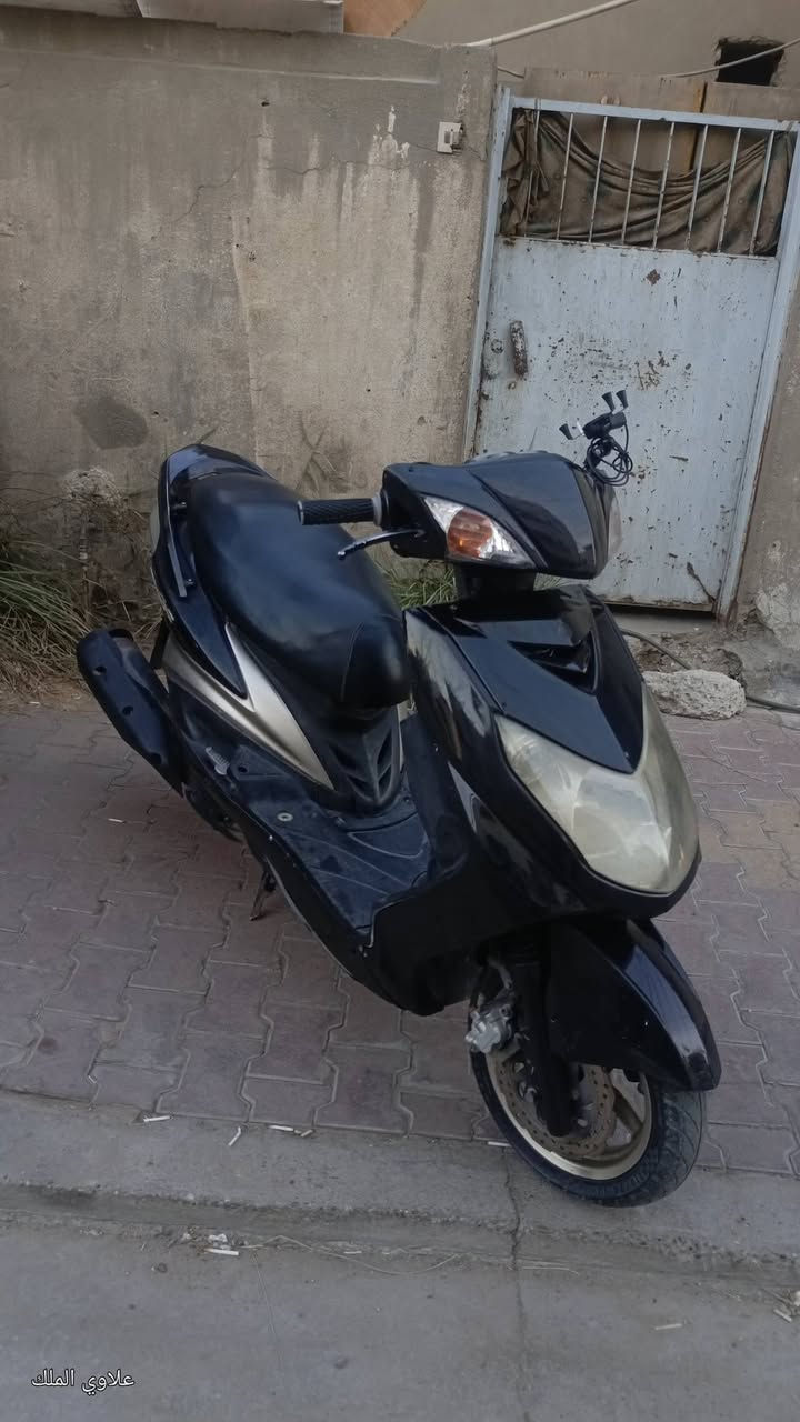 سلام عليكم
سكنس فحل طلاعات اصل
مكينه جديد
زوج تايرات جدد
صدر امامي خلفي جديد
كفر كله صالي وختم واحد
اوراق موجودة
دراجه كلش حلوه وما نقصها برغي
سعرها 600وبيها مجال
مكان الغزالية
***********
***********

