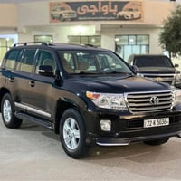 لاندكروزر • ٢٠١٣ • كويسينجاك