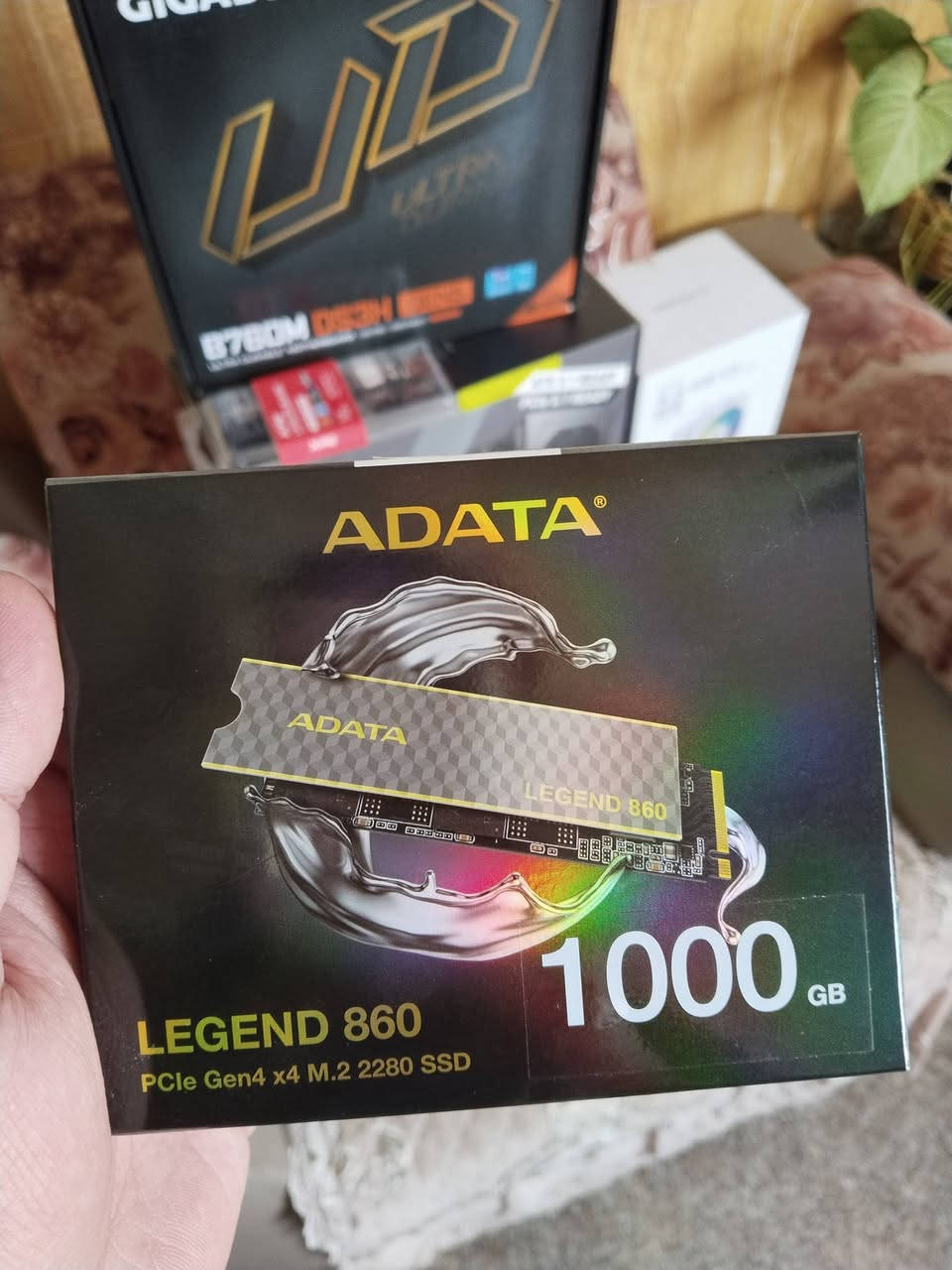 السلام عليكم 
تجميعة للبيع 
المواصفات
المعالج intel core i5 14400f
المذربورد GIGABYTE B760M DS3H GEN5
كارت الشاشة ZOTAC GAMING RTX5060ti 16GB
الرامات XPG LANCER BLADE 16GB DDR5 RGB 6400
الهارد ADATA LEGEND 860 M.2 1TB
البورسبلاي MSI MAG A750GL PCIES GOLD PLUS
المبرد DEEPCOOL 400V5 RGB
الكيس SAMA .
الملحقات
شاشة ماركة AOC IPS 32 165 CURVED 
ماوس RED DRAGON SNIPER PRO WIRELESS 
كيبورد RED DRAGON ELF PRO WIRELESS 
سبيكرات JER TICH 
يوبي اس 1500 VA 
كل القطع من ماركات معروفة والكراتين موجودة والتجميعة نظيفة حالها حال الجديد 
السعر مليونين 
مكاني كربلاء 
***********
