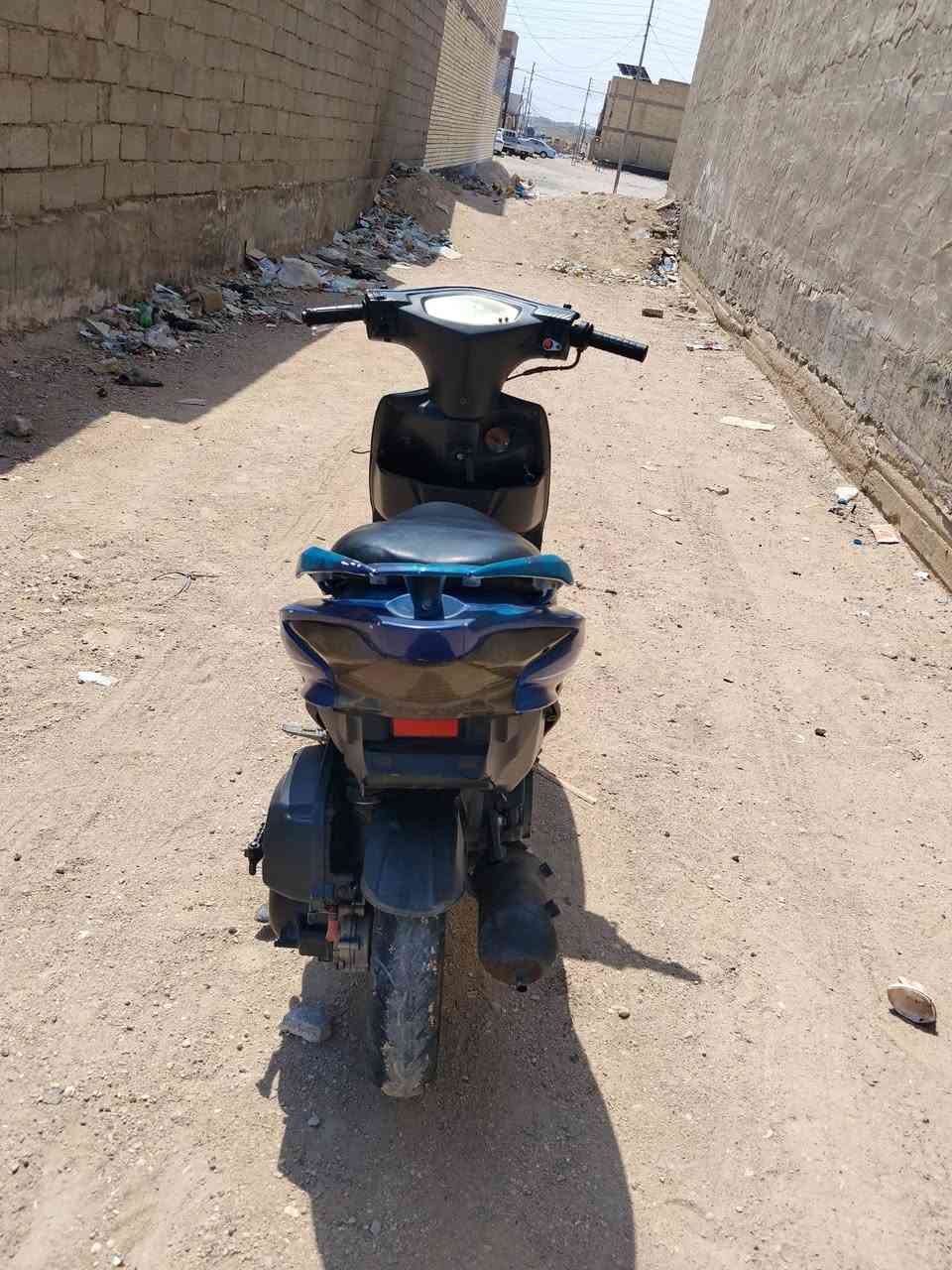 للبيع دراجه اف اس درجة حلوة خير من الله مامفتوحة كلة شغال سلف هنكر لايتات درجة تجي تفحص وتاخذ شلعة معدل تخبل شرط الشغل السعر 200 وليجي يدلل علينة مكاني كربلاء حي الغدير يم الصورة للتصال *********** متواجد واتساب كذالك
