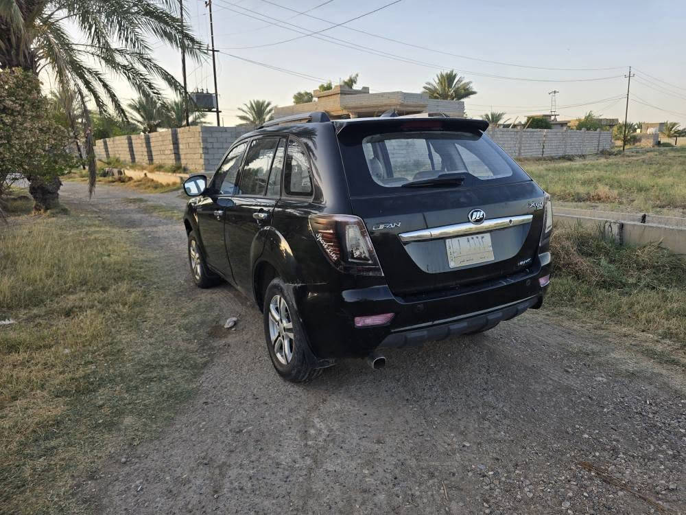 ليفان ٢٠١٢ سياره جاهزه حداديه جديده تخم تاير جديد تبريد كير مكينه بلاد جدد مكفوله من الضربه والمعحون الصبغ كفاله عامه لبيع او المراوس عنواني قرب سجن ابي غريب رقمي *********** السعر ٦٨ للبيع او للمراوس بغداد, العراق

