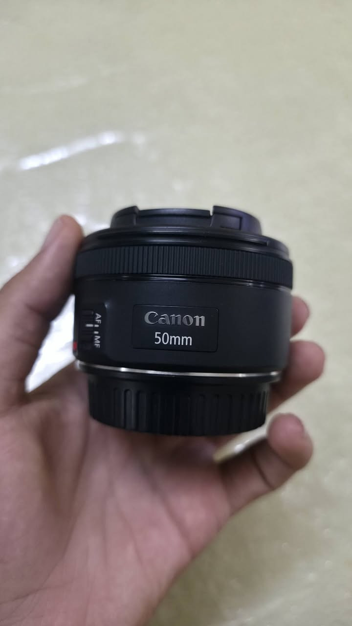 كانون 750D • عدسة 18-55 • عدسة 50mm 1.8