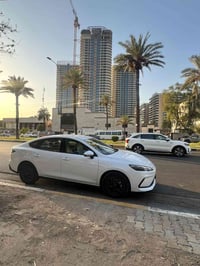 متوفر خط من الزعفرانية إلى جامعة أوروك  علما صاحب الخط طالب في الجامعه...