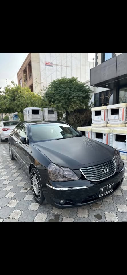 سڵاوی خواتان لێبێت
ماجێستا ٢٠٠٥ ڕەشی قەتران موس کۆدو بارکۆد بە ناوی خۆمانەوەیە
قەپات مواسەفات
سڵاید
کوشن جڵدو هیتەر
سەلاجە
٣ پەردە
٥ دوگمە 
٤ کوشن کارەبا
تەعدیل سورعە
٥ بەسمە
سنوق سەحب
سوکان کارەبا 
شاشەو کامێرە
تایەو ویل مایباخ
سەیارەکە قەپات قەپاتە مواسەفات نیە تیایا نەبێ 
بۆیاخ تەنها شوێن موس 
بێ دەعمو لێدراو سەیارەکە هی دەسی خۆمانە وردە مەسرەفێکی هەیە هی دەسی مەعرەز چیو شت نیە ٤ ساڵە لای خۆمانە شوێن سلێمانی بەرام بەر رەزەکەی زەرگەتە سعری ٥٦ وەرەقەو معامەلەیە کەم لە خزمەتانام 
***********
