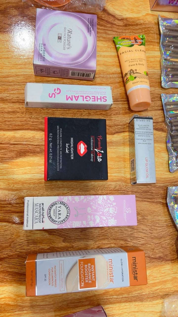 شلعه مكياج كلهن بسعر 50
واتساب  ***********
