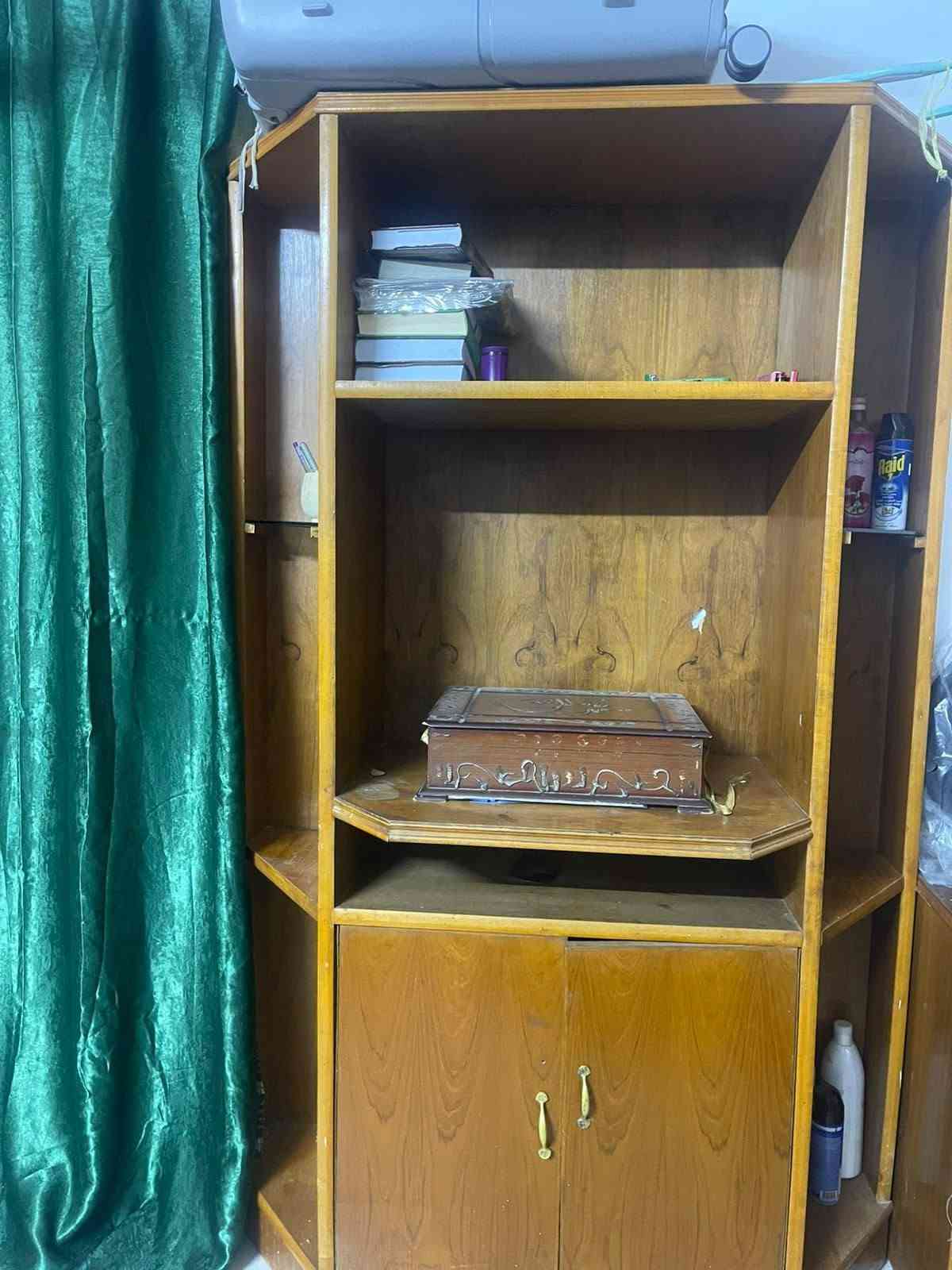 غرفة نوم • مستخدم • واتساب
