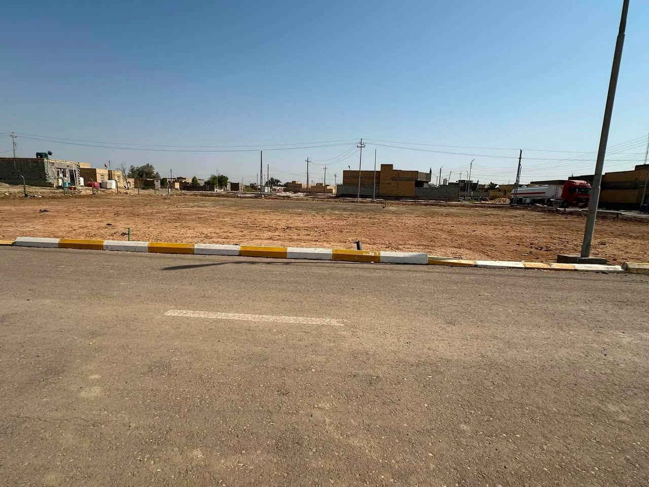 قطعة ارض ٢٠٠ متر واجهه ١٠ او نزال ٢٠ سند ٢٥ زراعي تتوفر كل الخدمات بيها تبليط
مجاري ارصفه ماء اناره مكانها
مجمع المهدي اللي بمنطقة ال
بو حجر السعر ١٥ مجالها ١٤
قفل
هذا الرقم***********
