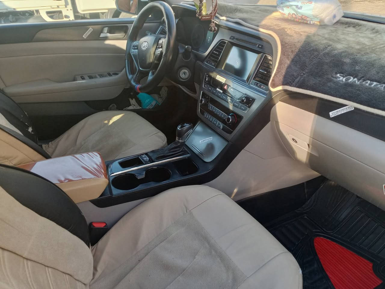 سوناتا موديل ١٧ سبورت وراد امريكي ضررها خلفي بدون دواخل سيارة جديدة رقم اربيل الدولي السعر ١٢٠ وبيها مجال للستفسار *********** ديالى بلدروز
