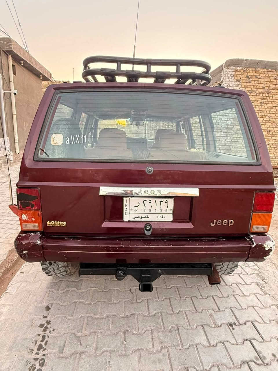 جيب شيروكي شخاطه موديل 1992 رقم بغداد مشروع وطني سياره جاهرة كير محرك شرط حداديه جديده كهربائيات كلها شغاله تم ادامه السياره بالكامل السعر 52 السيارة موجوده بالسماوه القشله ترهم السياره بيع او مراوس بسياره احدث 
للاستفسار 
***********
***********
