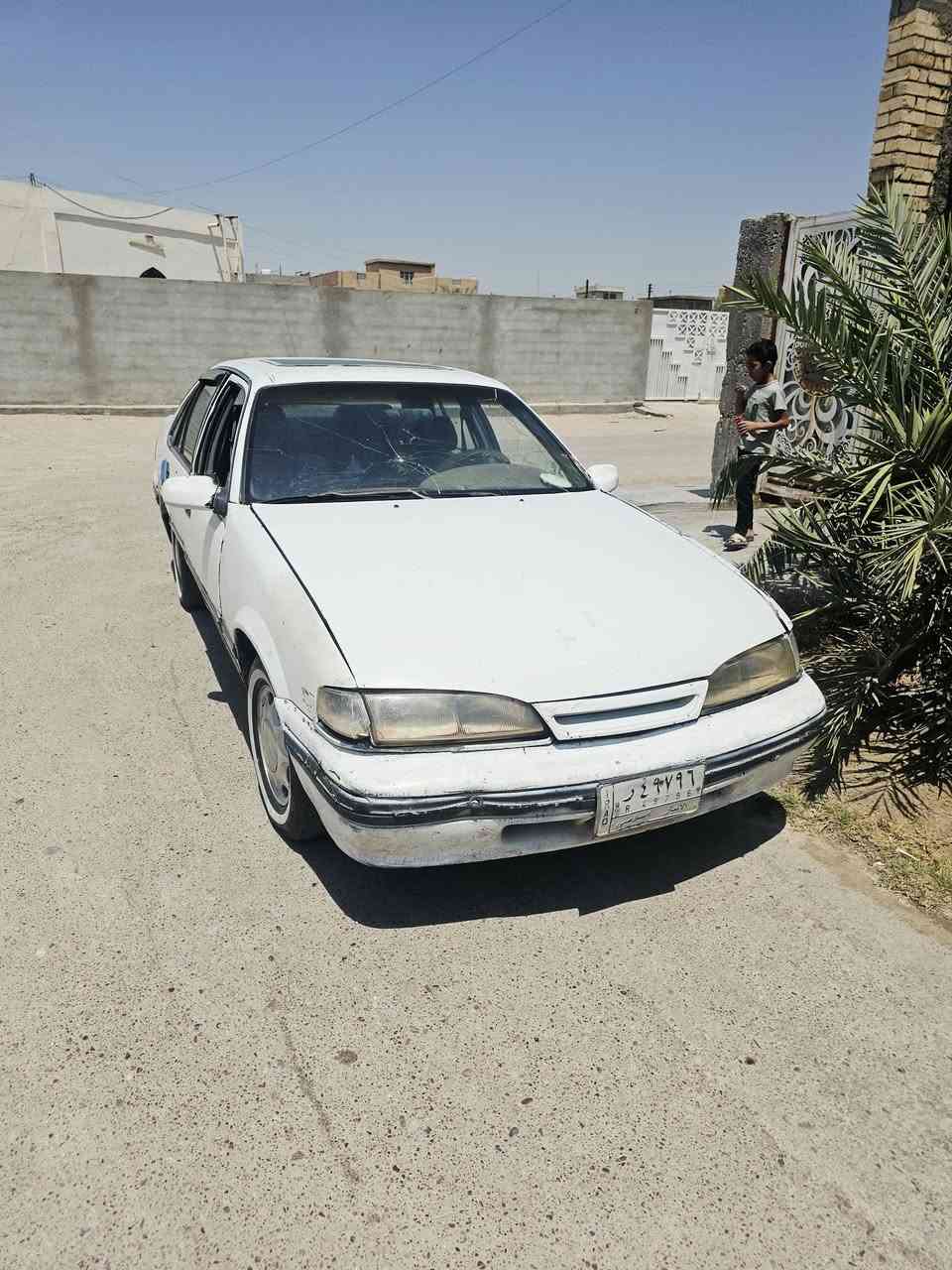 مبرنس كير عادي كلشي واضح كدامك بل التصوير سنويه كارتونيه صاقطه صارها سنه ونص وراعيها موجود تحويل يمته ما تريد 
كير محرك فوول صدرها 85%100 بيها خويس شويه السياره سعرها 18 مكاني ابو غريب النصر و السلام 
***********
