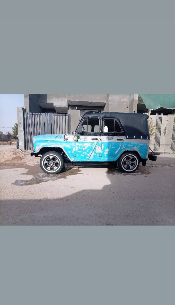 سلام عليكم ٢٠٠٠ للبيع بلاديه مكينه ونجي ماتنقص مكفولة كير حوثي دوشمه جديده تحويره كامله 
للاستفسار الاتصال ***********
