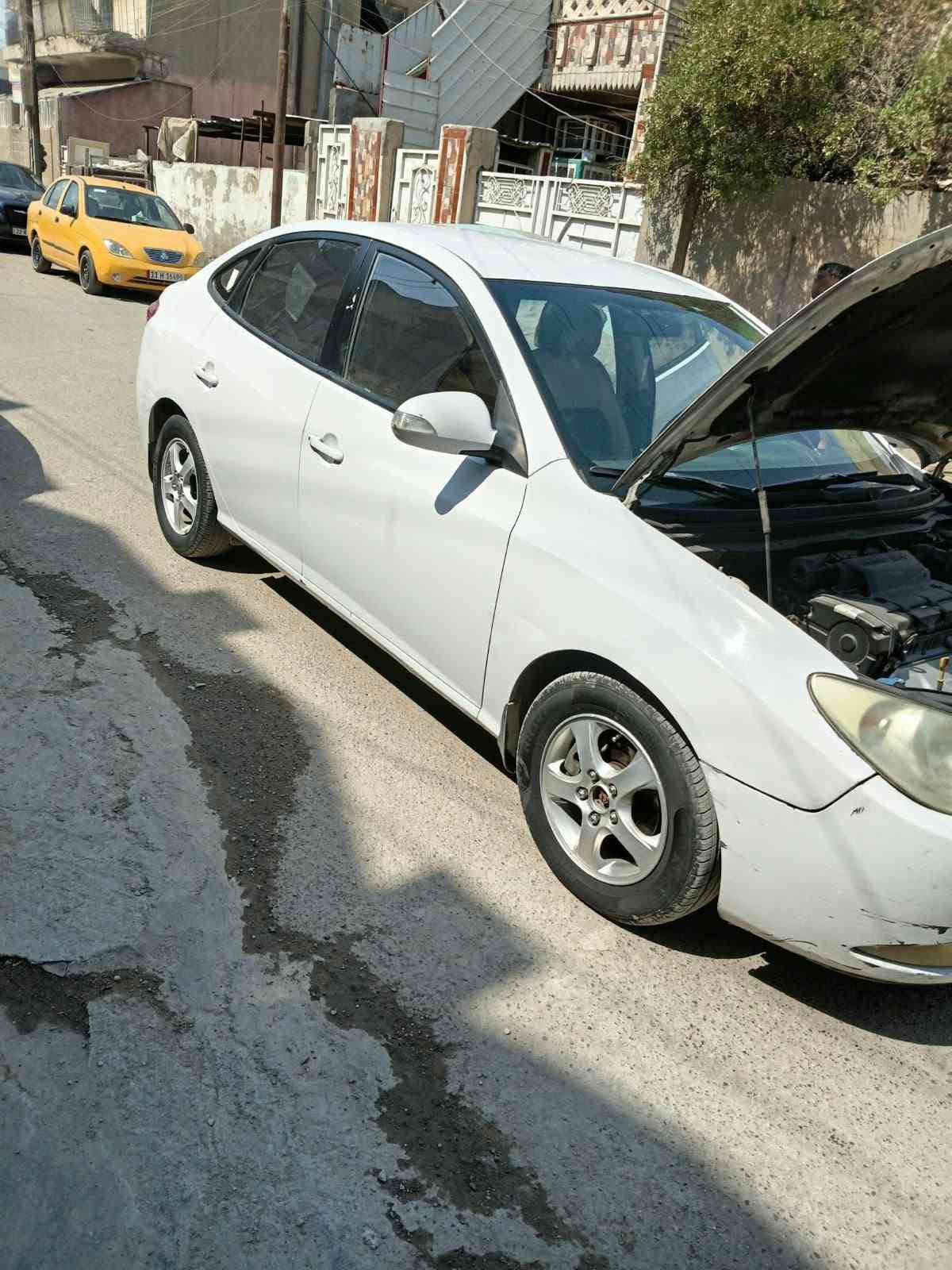 السلام عليكم النترا 2011 خليجي السونار موجود مكينه 2000 مكفول صدر جديد تبريد شغال سعر 95 وبيه مجال ***********
