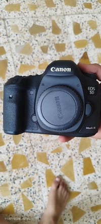 كانون 5D مارك 3 • بدي نظيف • العلبة وبطاريتين+شاحن