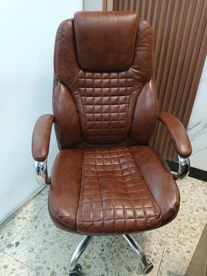 اثاث مستخدم نظيف للبيع
المكان بغداد - مدينة الصدر

للتواصل ***********
