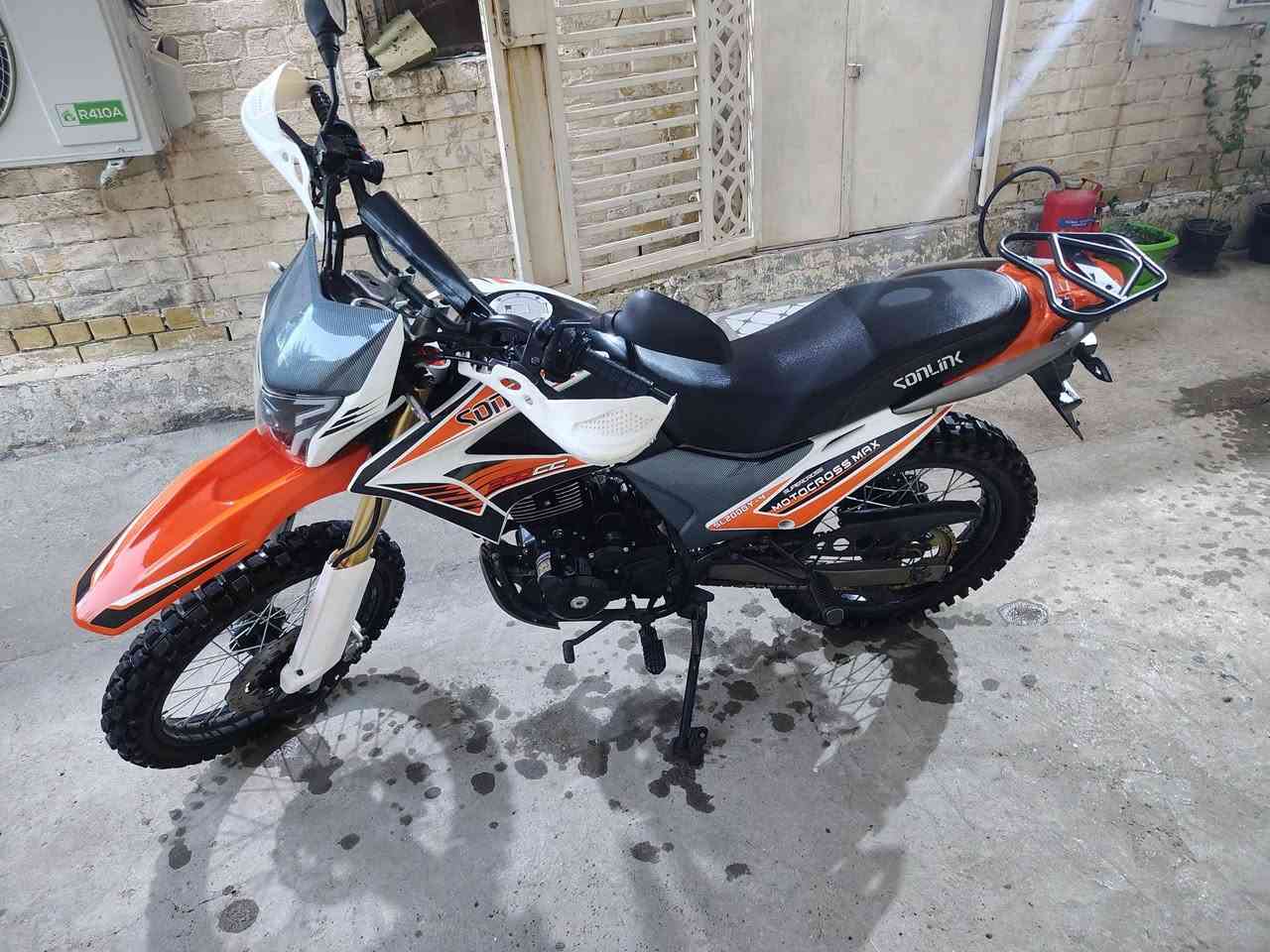 دراجه سولنك قفاز موديل 25 ما بيها اي نقص كله شغال دراجه نكره سلف خناك دراجه بل حقيقه احله و اكبر من صور
سعرها مليون350 مكاني بغداد المشتل ***********

دراجه سولنك قفاز موديل 25  حجم الكمينه 200  ما بيها اي نقص كله شغال دراجه نكره سلف خناك دراجه بل حقيقه احله و اكبر من صور
