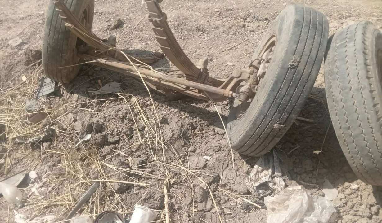 السلام عليكم اكسل وتخم اوياله وتايرات ومقدم امامي وبور كامل ودسك امامي  نظاف وشغالات مال كوستر مكاني بابل المسيب (قيم باليرضئ الله وخذهن)  ***********

