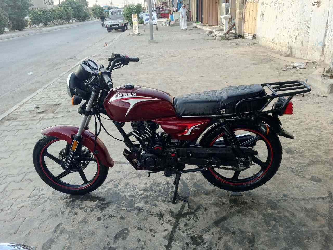 شاينك 25 • ٢٠٠ • نضيفه