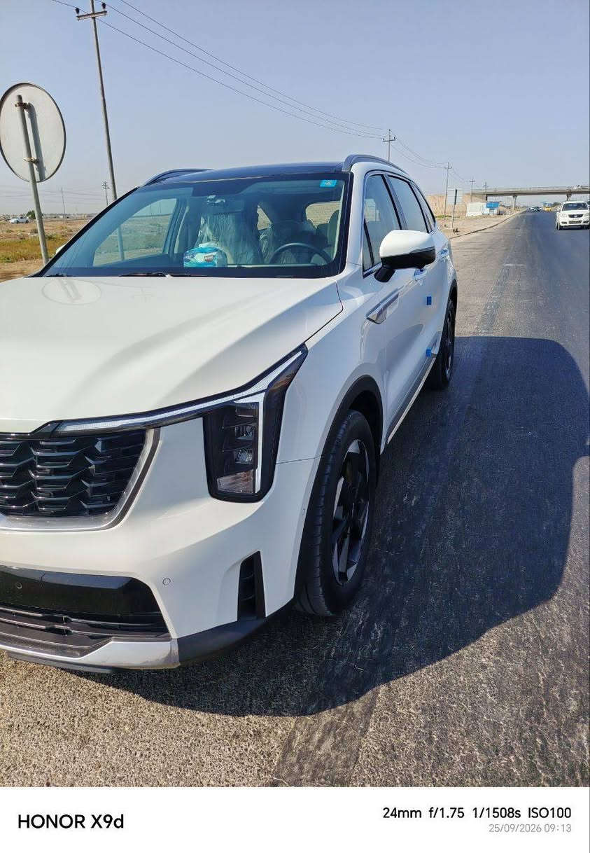 سورنتو 2024 خليجي على فئة بالخليجي 4X ماشيه 14 الف ماخذها زيرو على ايدي
محرك 6 سلندر فور ويل 
بنوراما
كير ماوس 
جنطه كهرباء
كراسي  كهرباء
بصمه ابواب +جنطه بصمه
توقف ذاتي
اوتو هولد
كراسي تدفئة تبريد
ويل 19
رادارات جانبيه
4 كامرات
تشغيل عن بعد
حساسات اطارات
شفتات بالستيرن 
السياره مواصفاتها بلادي كوري مو تجاريه 
وباقي الموصفات المعروفه
السياره ستخدام بيت فقط مشي ونضافة حقيقية
و مكفوله كفاله عامه  
مكان السياره الديوانية 
***********
***********

نص مكتوب في الصور:
- HONOR X9d 24mm f/1.75 1/1910s ISO100 25/09/2026 09:13
- HONOR X9d 24mm f/1.75 1/1508s ISO100 25/09/2026 09:13
- HONOR X9d 17mm f/2.2 1/2492s ISO100 25/09/2026 09:13
- HONOR X9d 24mm f/1.75 1/1530s ISO101 25/09/2026 09:13
- HONOR X9d 17mm f/2.2 1/2605s ISO100 25/09/2026 09:13