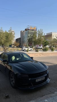 جارجر 2018  6v sxt بلاك توب السيارة مابيها صبغ ابد  قطعة مبدلة نفس لون...