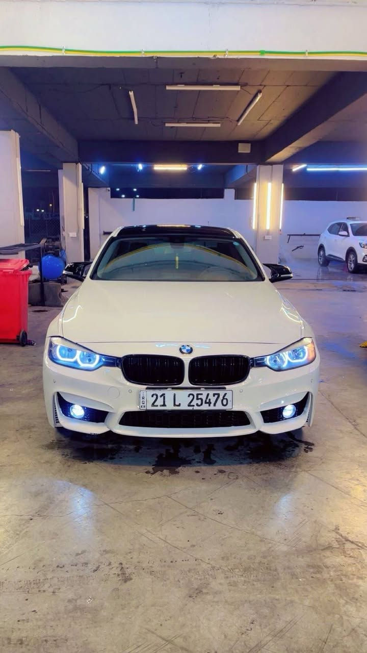 بي إم دبليو 320i • ٢٠١٧ • كت M كامل