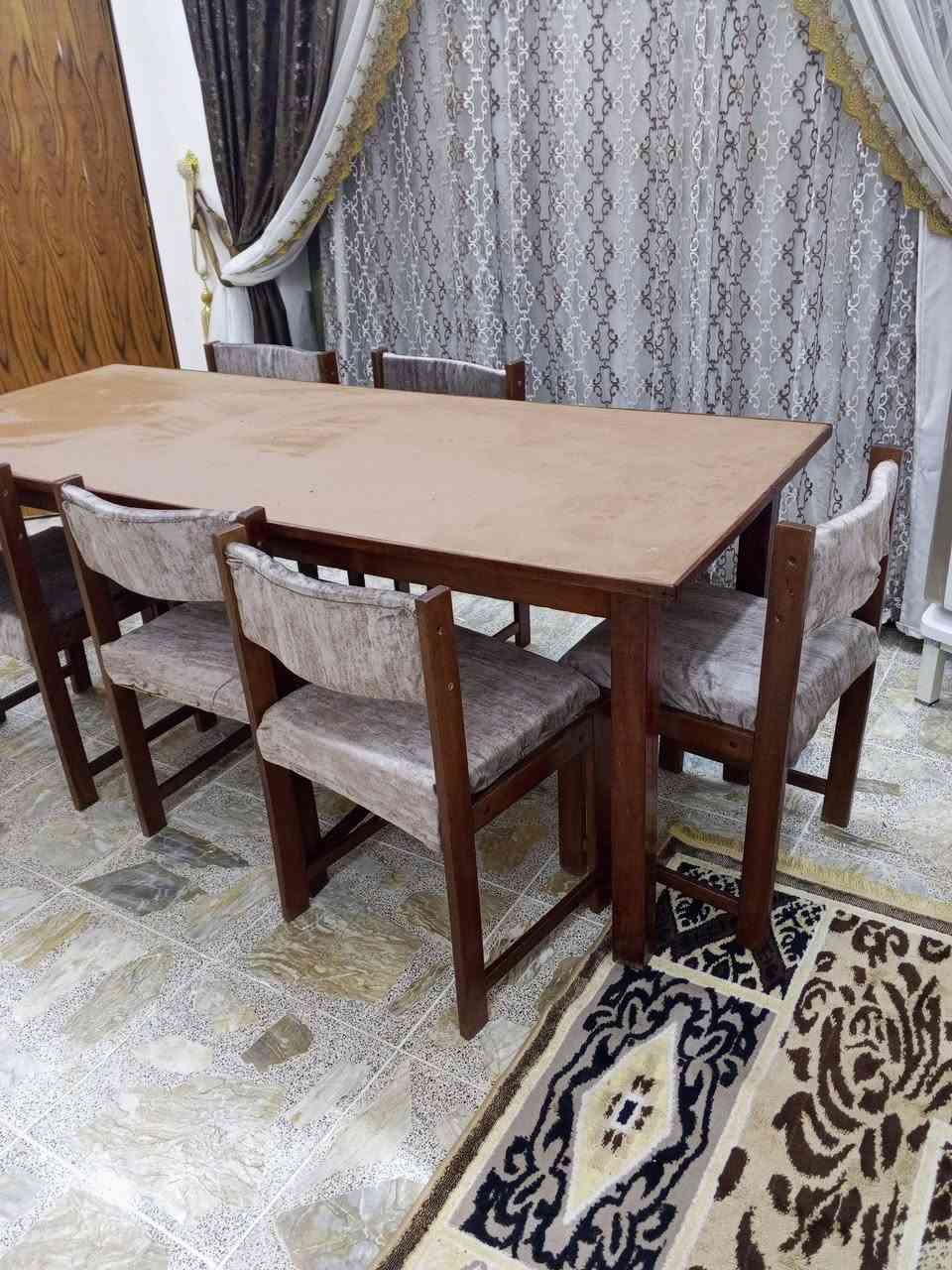ميز 6كراسي خشب صاج تسنفسار ***********
