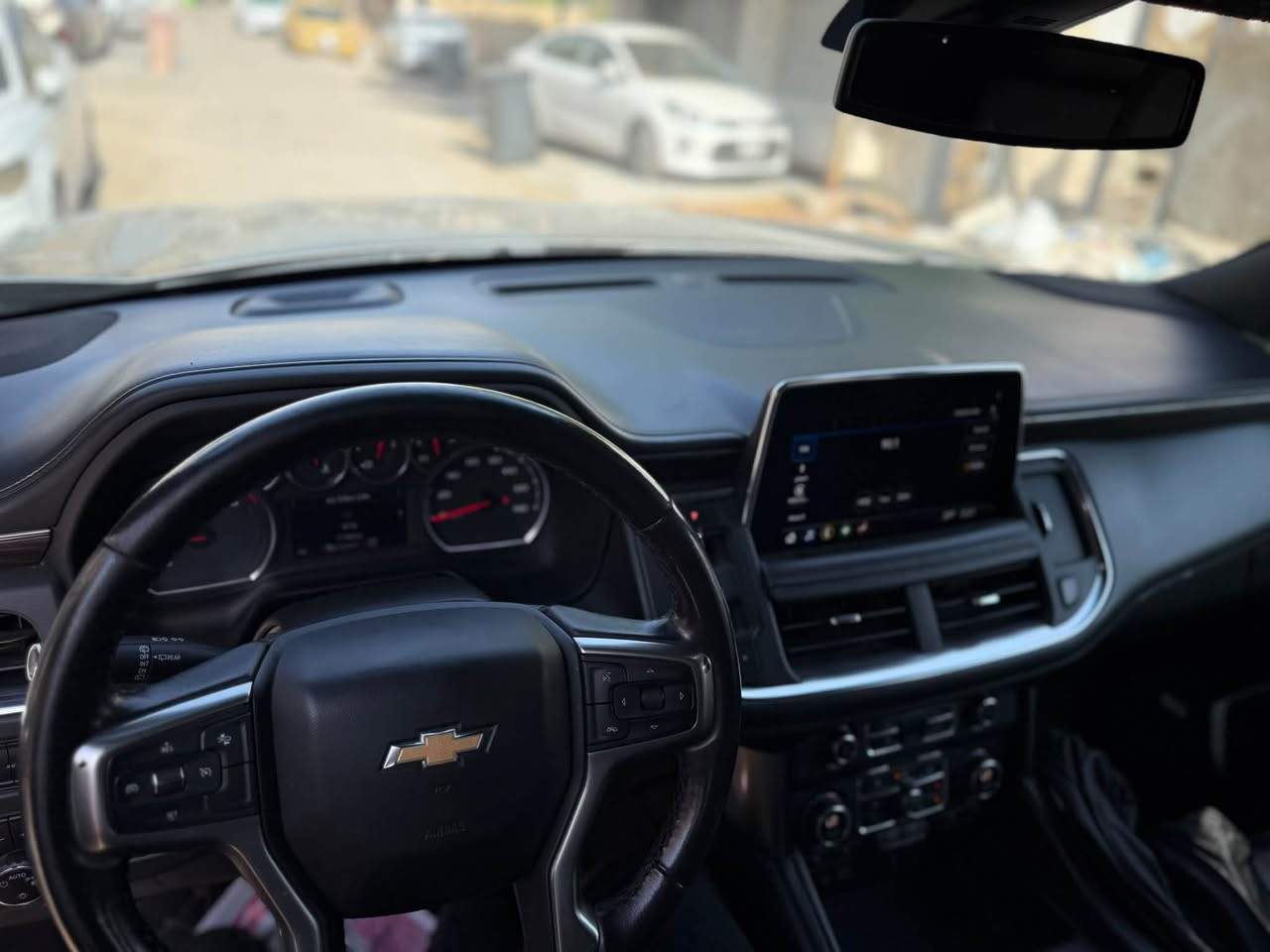 للبيع سوبر بان تاهو 2021   Z71
سعر 330
***********
