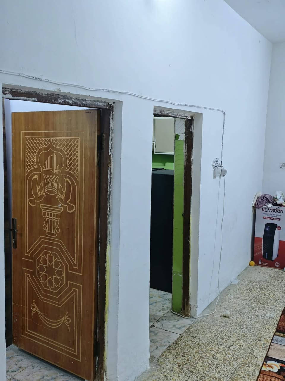 منزل للبيع قرب القطاع الصحي حي العمال طابقين يحتوي ٣غرف وصالتين ومطبخ كبير وطارمه وصحيات خارجيه وصحيات فوك مساحته ١٢٠ واجهته ١٠ متر *********** واتساب
