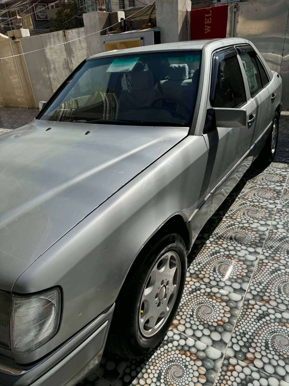 مارسدس دبه مديل ٩٠بدون خياس بدون ضراض سياره جديده محرك بطه رقم هزه جديد ***********
سعر ٦٥ورقه
