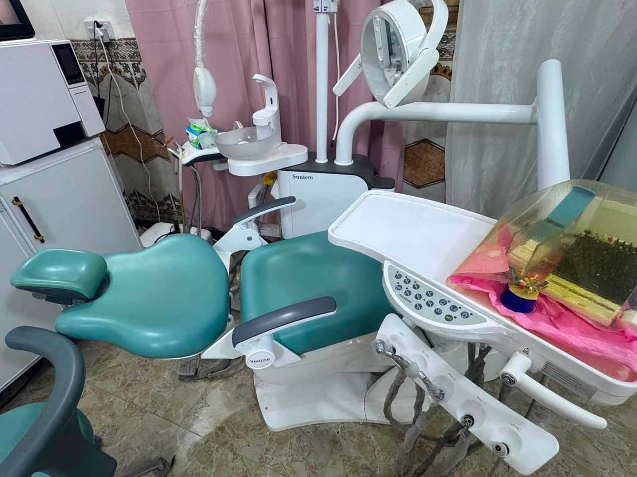 فرصه متتفوت
كرسي اسنان سانتيم نضافة ١٠٠٪؜ مامفتوح بي برغي استخدام سنة الجديد مالته ٤ ملاين و٤٠٠ من الوكيل 
هذا سعره قفل ٣ مليون ونص
الي يفيدة يتواصل وي الرقم 
***********
