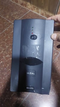 يو بي اس • ١٢٠٠ فولت أمبير • يحتاج بطاريات