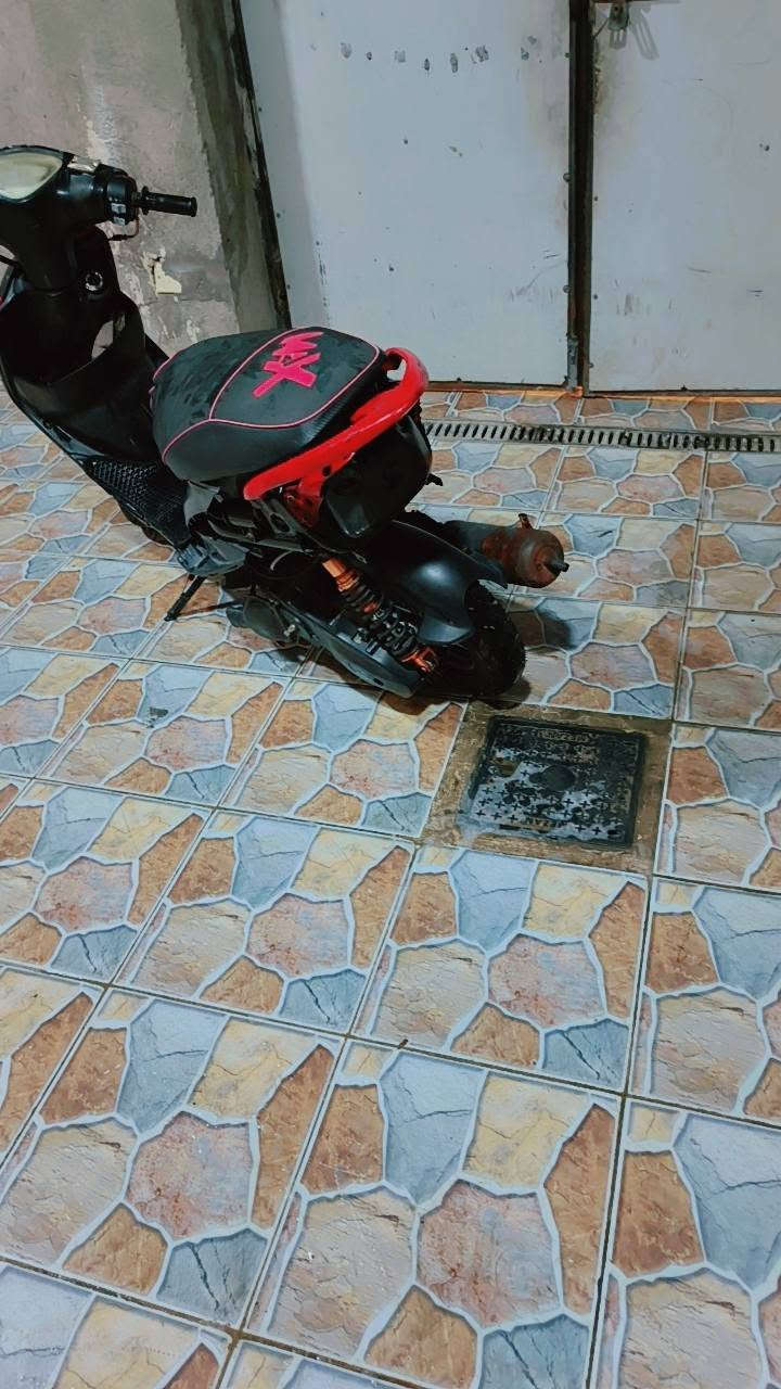 سلام عليكم دراجه ماكس عدله للبيع درجة مفتوحة مره وحده مكينه اتخبل لا نضوح لا صوت بلمشي ما تنكض بيه كلج رياضي امامي مال تفصيخ درجة بلاديه كفراته والجناح ولبكلايت كلهن كاملات وكلهن مختمات كهربائيات كله شغاله سلف هندر حته هورن بيه دبل خلفي رياضي وببه فج امامي السعر ٤٧٥ وبيه مجال مكاني بصره قبله ***********
