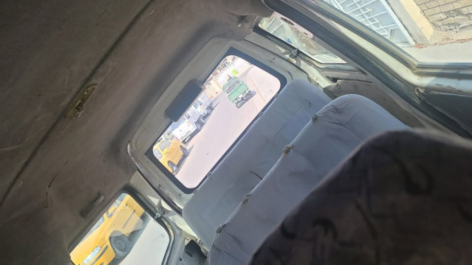 باص صيني • ٧ راكب • ٢٠١٢