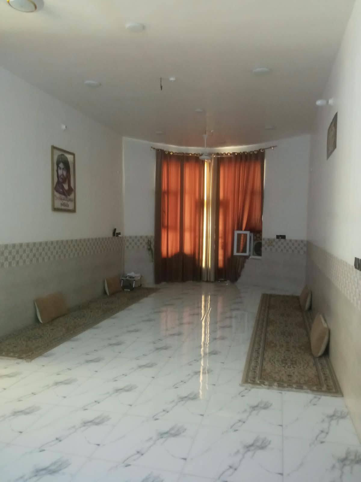 سلام عليكم ارض للبيع مع دار مساحة لارض 4000 متر 
مساحة الدار 250متر بناء حديث طابوزراعي سند25
موقع الارض بابل شارع بزل حجي منطقة ابوعرايس واجهه 25متر ع تبليط ولباقي نزال قريبه جدأ من بزل حجي علي تفاصيل اكثر خاص وتصال 
***********اتصال 
***********وتساب
