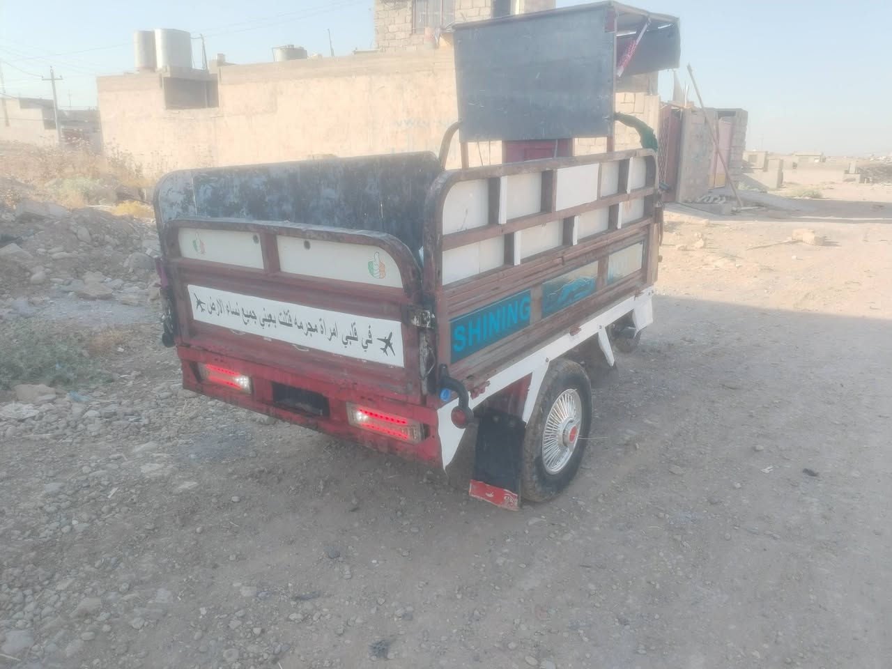 اخوان ستوته للبيع موديل 2016محرك2024 جاهزه ما تصرف عليها دينار 
سلف واير منيه كلها شقاله شاصي شرط لا باج ولا لحيم 
كلها شرط السعر 1100بي مجال مكاني ايمن رجم حديد 
تواصل عل رقم ***********
